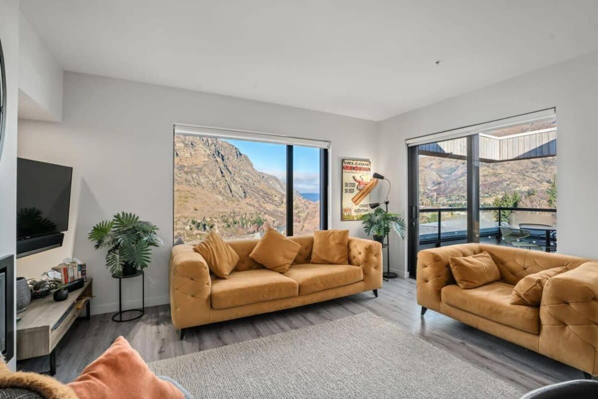 Luxury Pent House Views Appartement Queenstown Buitenkant foto